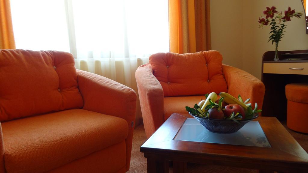 Adamo Hotel Varna Eksteriør billede