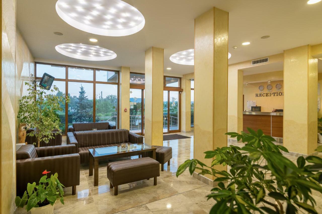 Adamo Hotel Varna Eksteriør billede