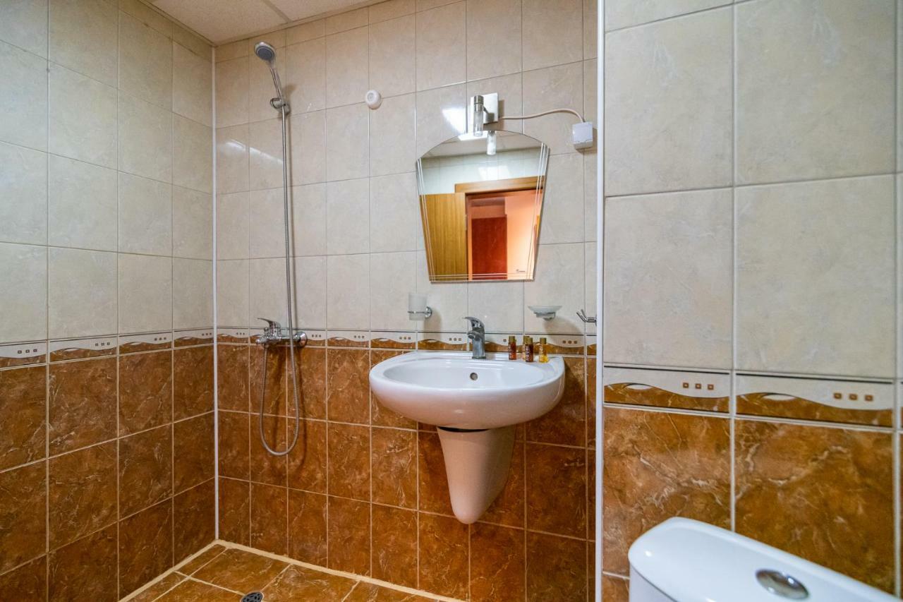 Adamo Hotel Varna Eksteriør billede