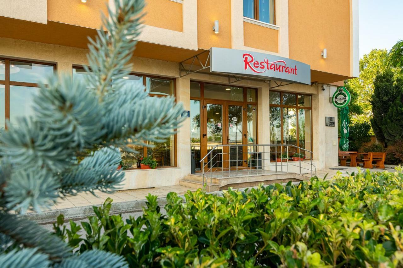 Adamo Hotel Varna Eksteriør billede