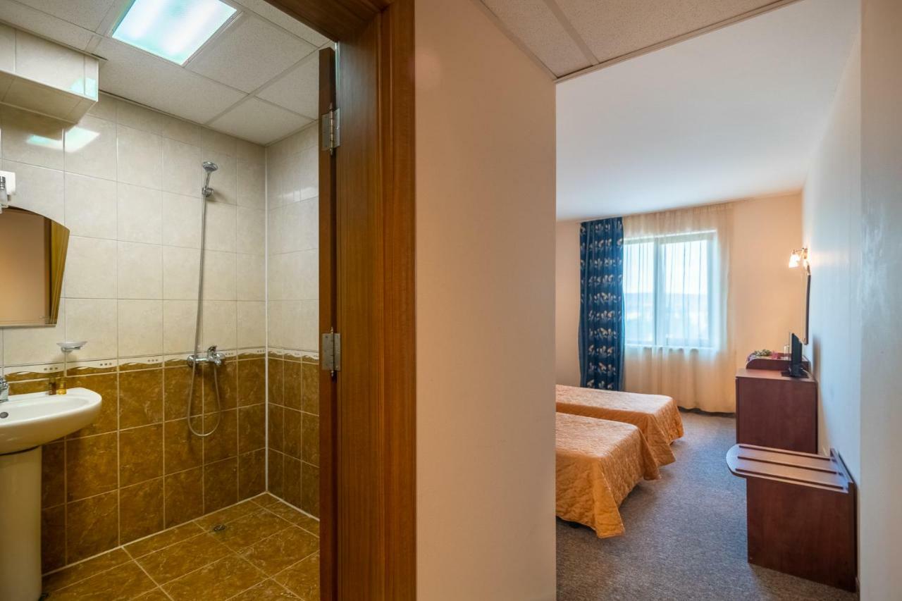 Adamo Hotel Varna Eksteriør billede